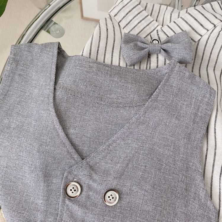 4点セット キッズスーツ 男の子 スーツ フォーマル 子供スーツ 上下セット キッズ 長袖 ベスト シャツ パンツ 洋服 七五三 子供服 赤ちゃん ベビー セットアップ おしゃれ 結婚式 入学式 入園式 卒園式 発表会 お祝い