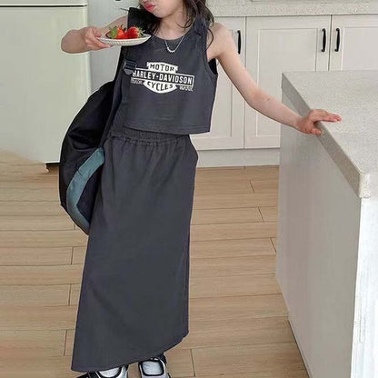 韓国 子供服 キッズ 女の子 ガール レッド グレー セットアップ 2点セット 上下セット ロングスカート ノースリーブ 半袖 タンクトップ ロゴT かっこいい ヘソ出し へそ出し 140cm 150cm