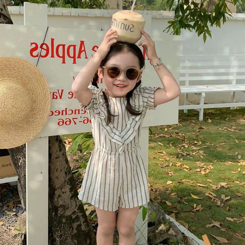 韓国 海外 輸入 子ども服 キッズ ベビー服 半ズボン 短パン パンツ サロペット オールインワン つなぎ オーバーオール セットアップ ストライプ 涼しい お出掛け ビーチ 海 バックリボン 姉妹 お揃い ツイン 130cm 120cm 110cm115cm