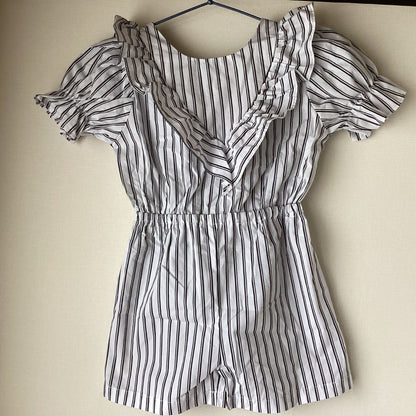 韓国 海外 輸入 子ども服 キッズ ベビー服 半ズボン 短パン パンツ サロペット オールインワン つなぎ オーバーオール セットアップ ストライプ 涼しい お出掛け ビーチ 海 バックリボン 姉妹 お揃い ツイン 130cm 120cm 110cm115cm