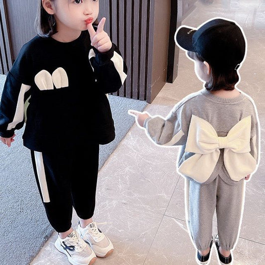 韓国 海外 輸入子供服 ベビー服 キッズ 赤ちゃん 長袖 2点セット セットアップ スウェット パーカー ロングパンツ うさぎ ラビット ダンス 保育園 小学生 ジャージ バックリボン 100cm 110cm 120cm