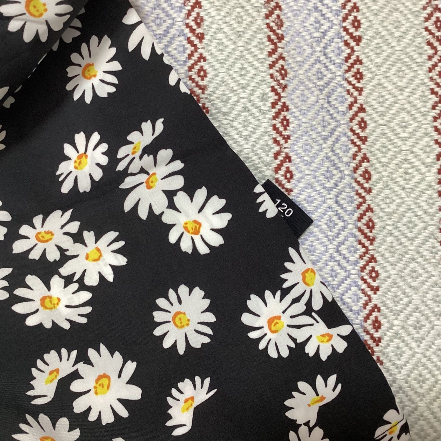 韓国 海外 輸入 子供服 キッズ ベビー 赤ちゃん 女の子 トップス ワンピース スカート デイジー柄 キャミソールワンピース キャミワンピ 花柄 水着 重ね着 夏 プール リゾート 姉妹 お揃い ペア 90cm 100cm 110cm 120cm 130cm