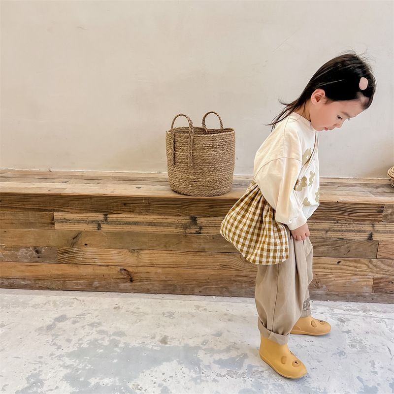 子供服 長袖トップス 長袖 プルオーバー 花柄 韓国風 子ども服 こども服 女の子 男の子 春 80 90 100 110 120 130 かわいい 通学 カジュアル シンプル キッズ おしゃれ ビッグシルエット shenjia07