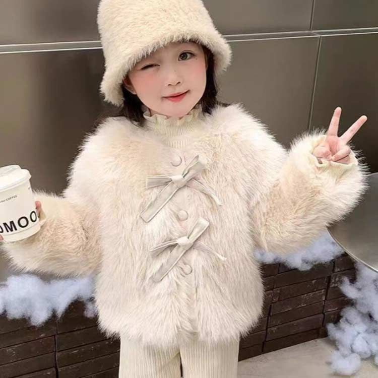 フェイクファー 子供服 毛皮コート ファーコート 中綿ジャケット 秋 子供ファーコート キッズ 子ども エコイクファー ふわふわ 厚手 暖かい 防寒 アウター アウトドア 女の子 おしゃれ エレガント#tomin593302